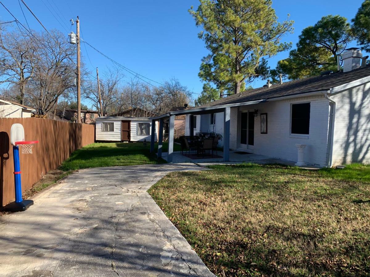Oasis Near Dfw Airport With Mediterranean Setting Irving Εξωτερικό φωτογραφία