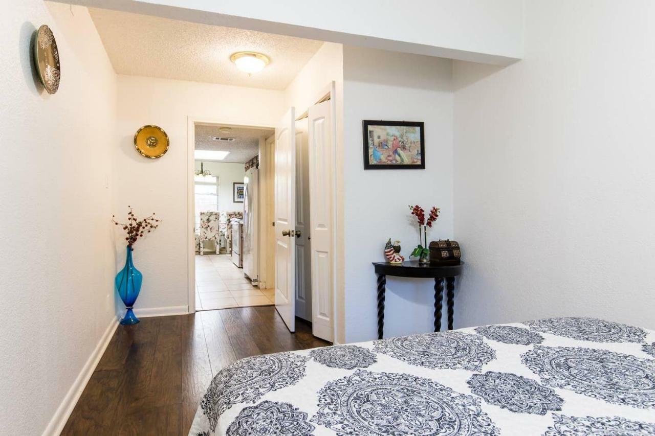 Oasis Near Dfw Airport With Mediterranean Setting Irving Εξωτερικό φωτογραφία